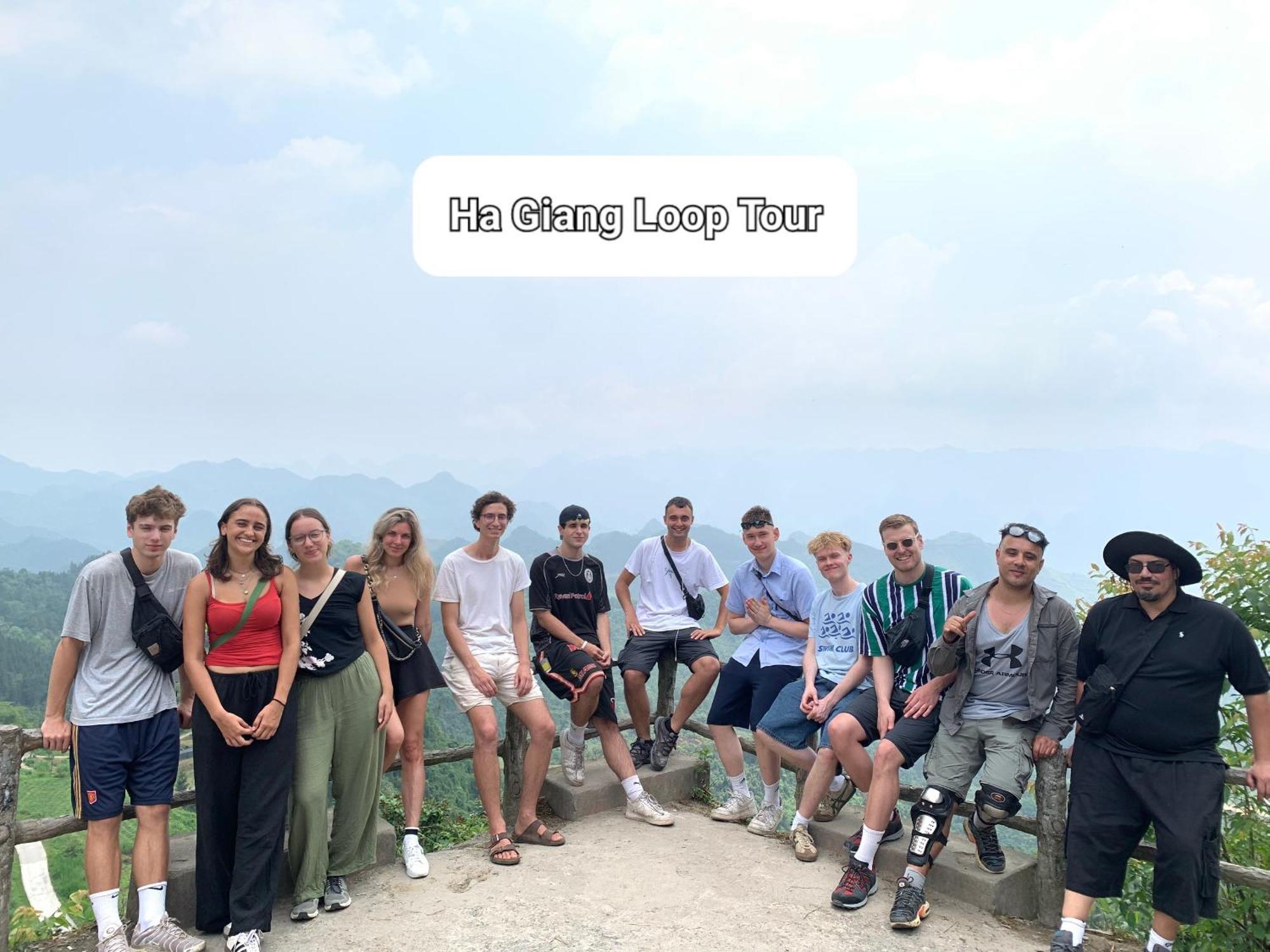 Lotus Premium Lodge - Lotus Group Tours הא גיאנג מראה חיצוני תמונה