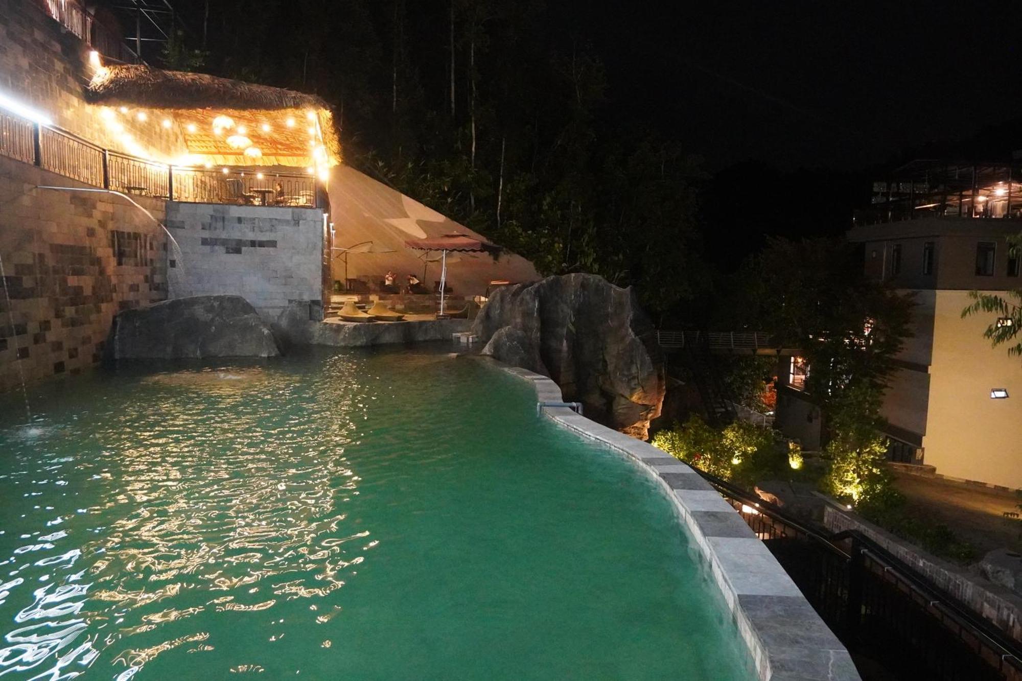 Lotus Premium Lodge - Lotus Group Tours הא גיאנג מראה חיצוני תמונה