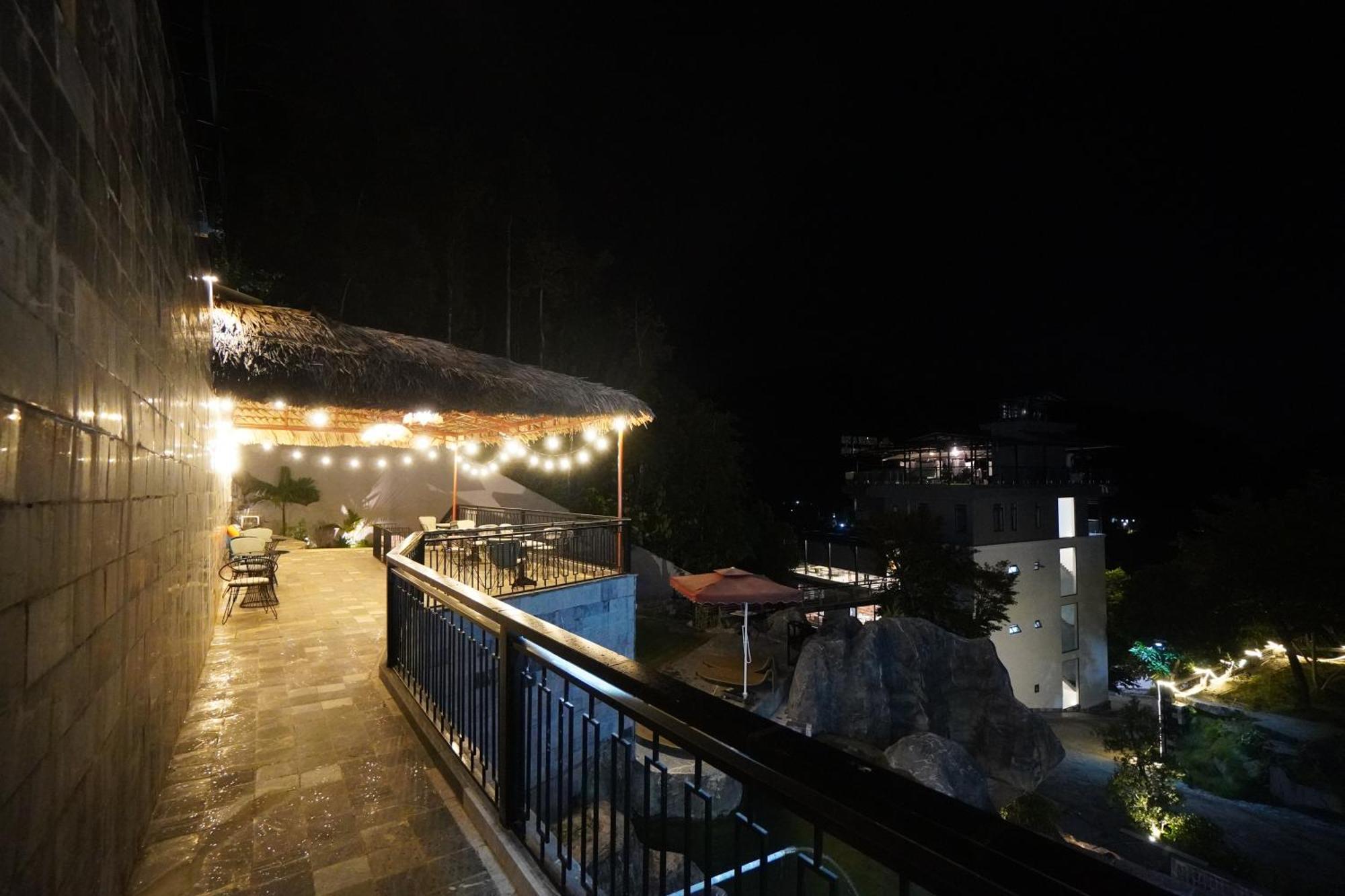 Lotus Premium Lodge - Lotus Group Tours הא גיאנג מראה חיצוני תמונה