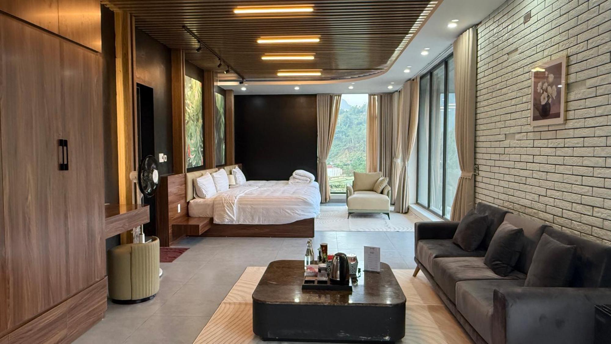 Lotus Premium Lodge - Lotus Group Tours הא גיאנג מראה חיצוני תמונה